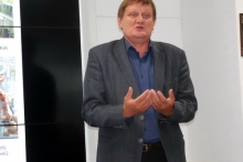 В Набережных Челнах обсудили, насколько роботы эффективнее человека